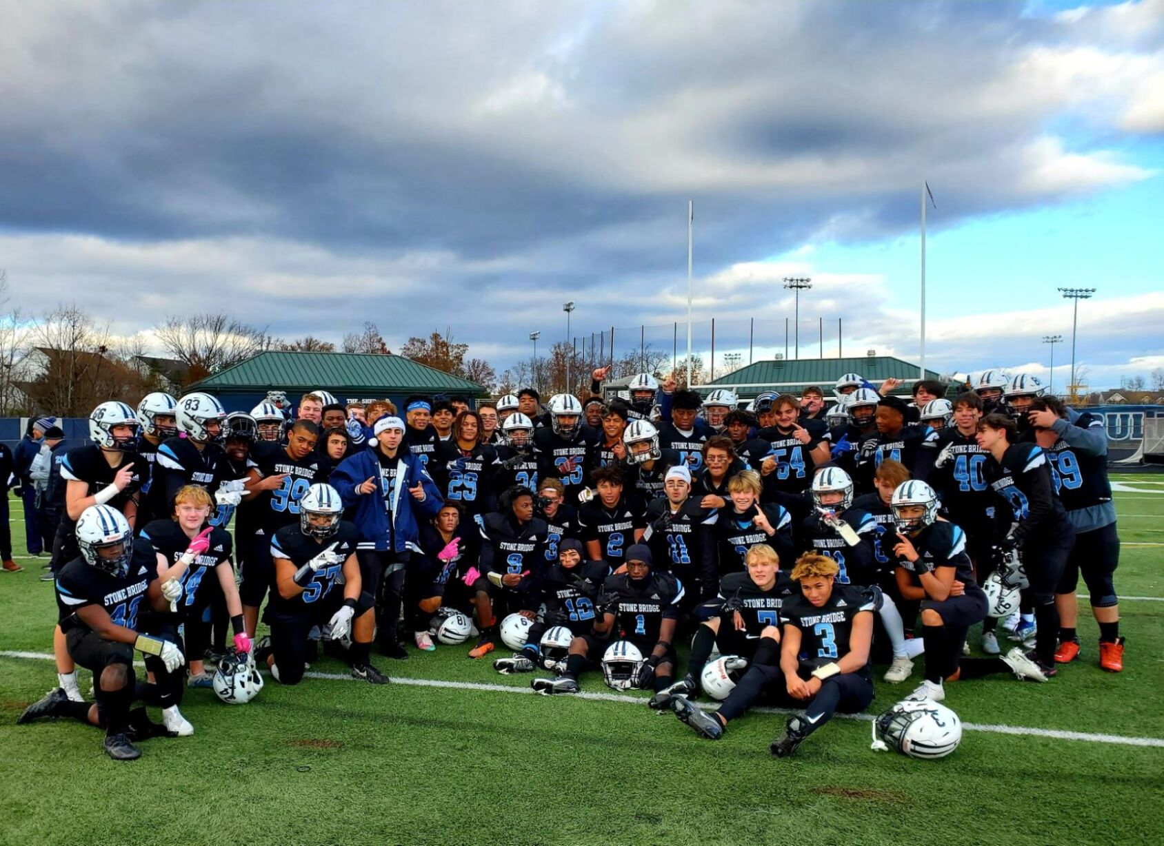 MV v SB football_13.jpg